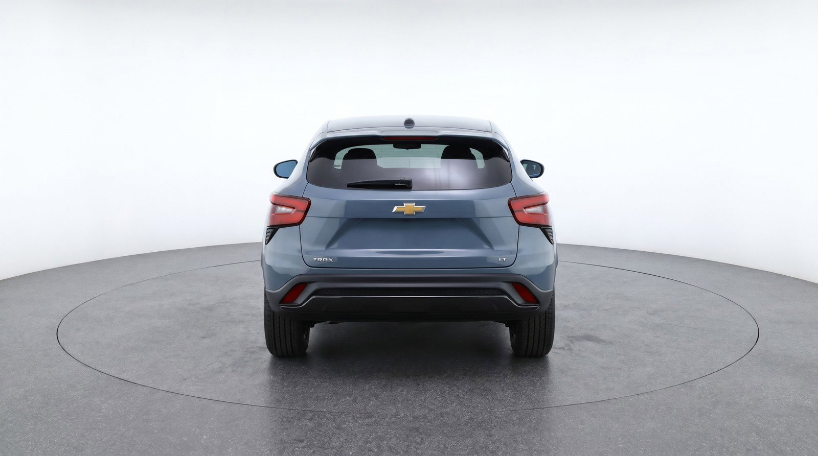 Used 2025 Chevrolet Trax LT FWD image 7