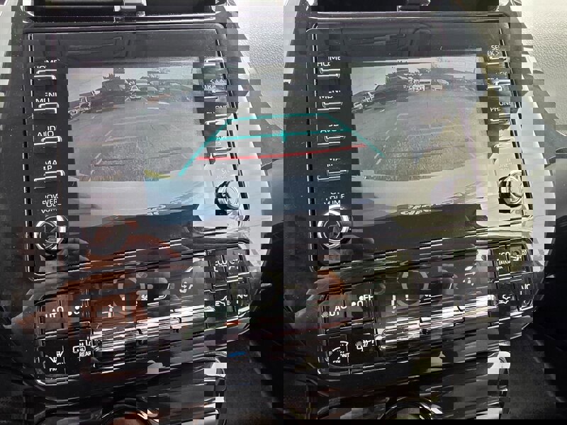 Used 2020 Toyota Prius LE image 15