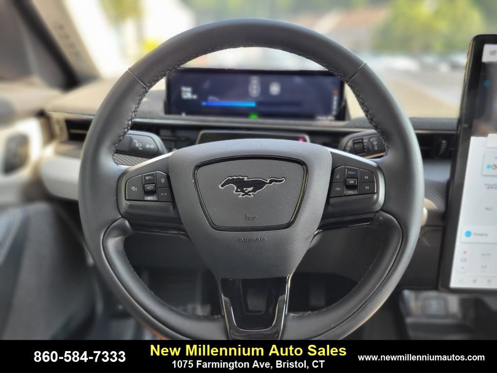 Used 2024 Ford Mustang Mach-E Premium image 25