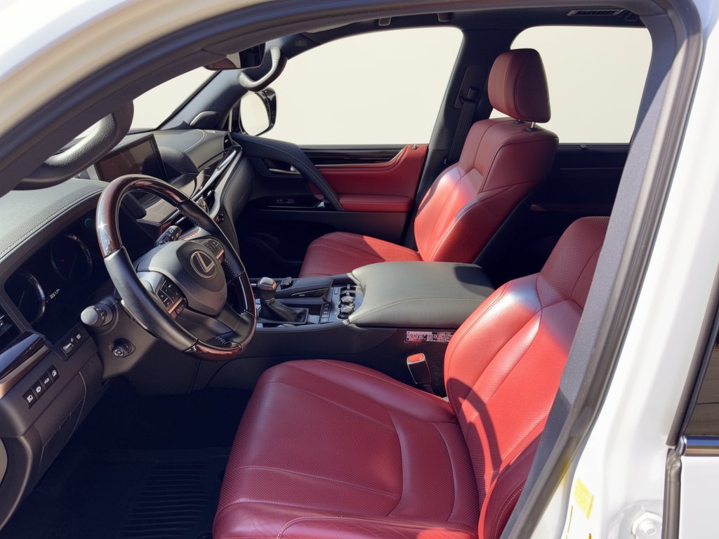 Used 2021 Lexus LX 570 4WD w/ Sport Package image 5