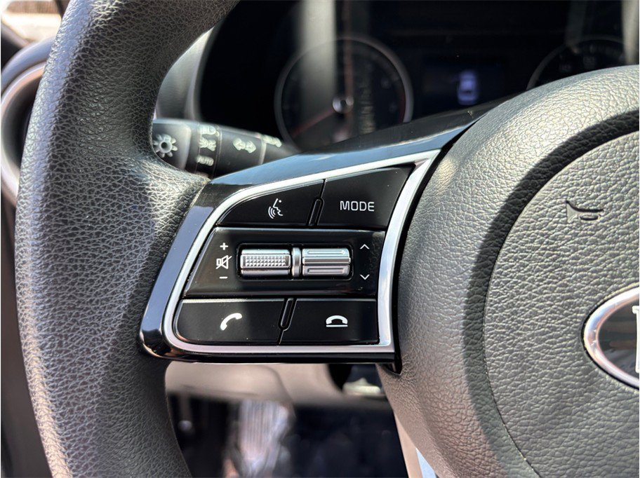 Used 2021 Kia Forte LXS FWD image 19