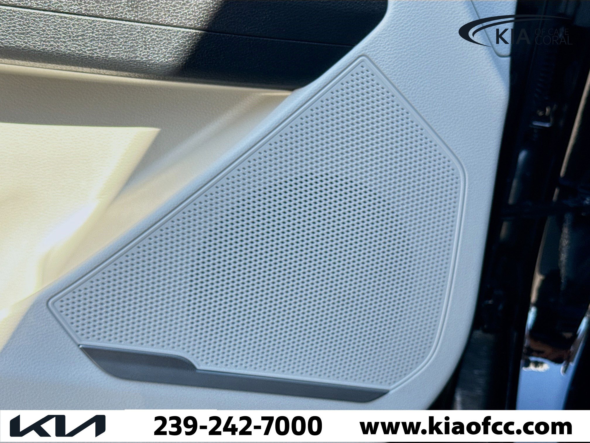 New 2026 Kia Sportage EX image 23