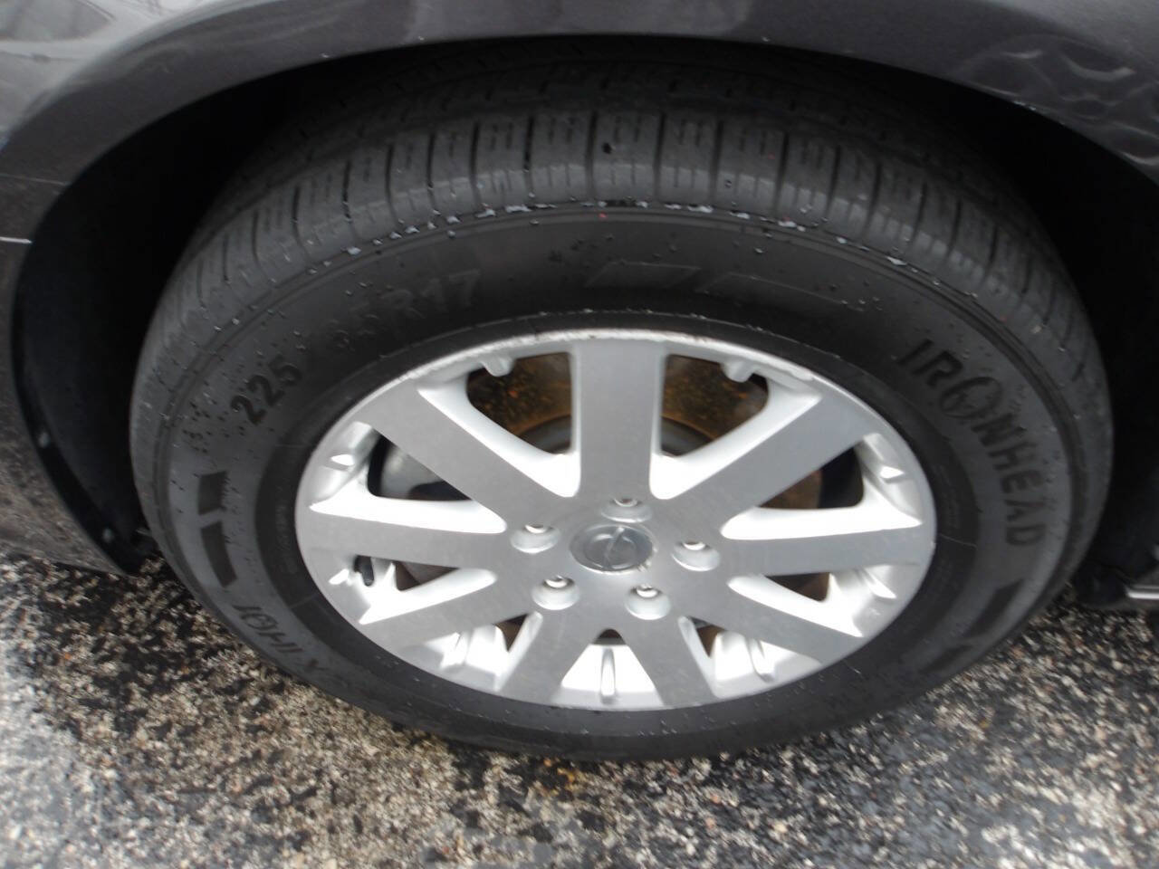 Used 2016 Chrysler Town & Country Touring w/ Driver Convenience Group FWD image 3