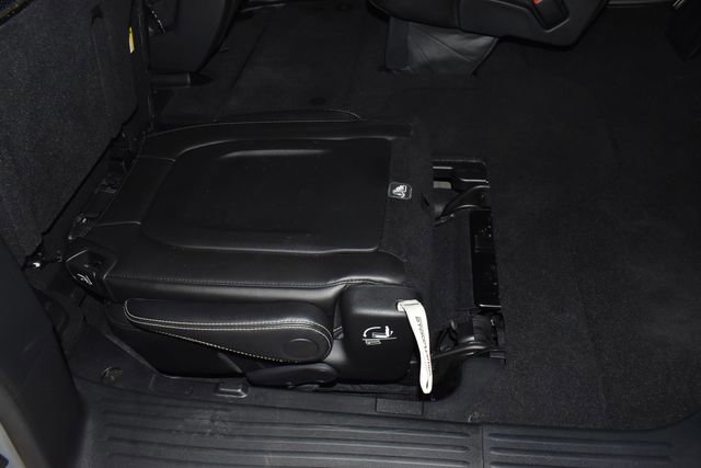 Certified 2025 Chrysler Pacifica Select image 31