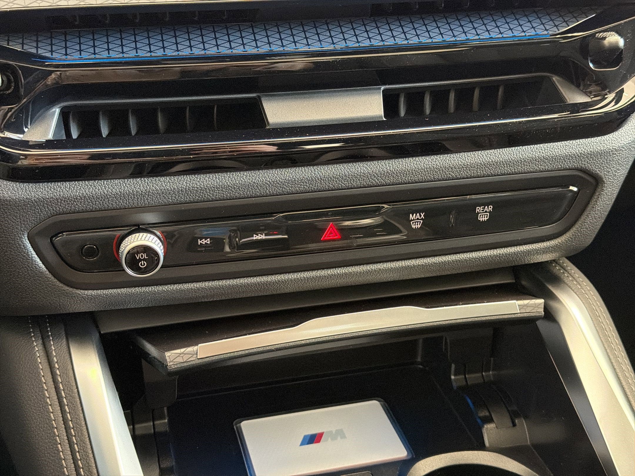 New 2026 BMW i4 xDrive40i w/ M Sport Package AWD/4WD image 19