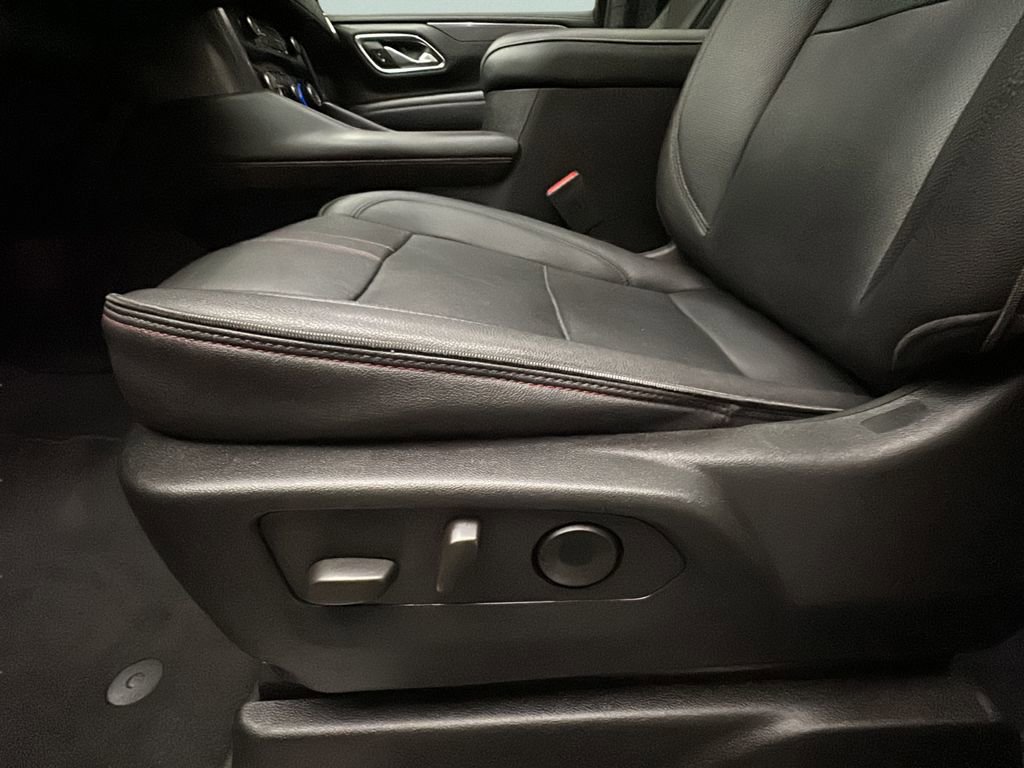 Used 2024 Chevrolet Tahoe RST w/ Sport Performance Package AWD/4WD image 10