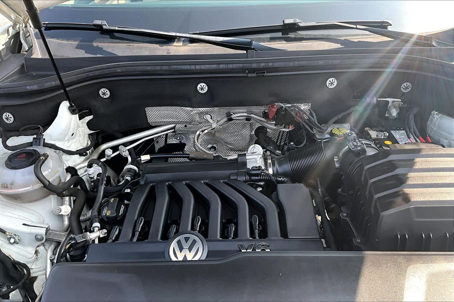 Used 2019 Volkswagen Atlas SEL AWD/4WD image 32