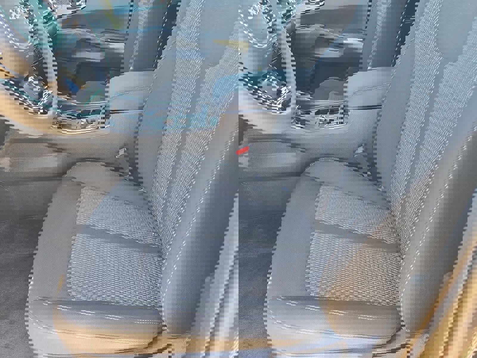 Certified 2025 Kia Sorento LX image 15