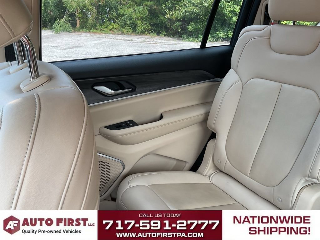 Used 2021 Jeep Grand Cherokee L Limited AWD/4WD image 25