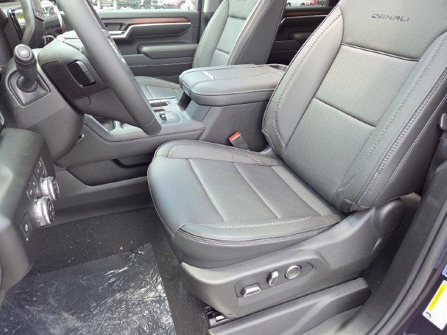 New 2026 GMC Sierra 2500 Denali w/ Max Trailering Package AWD/4WD image 37