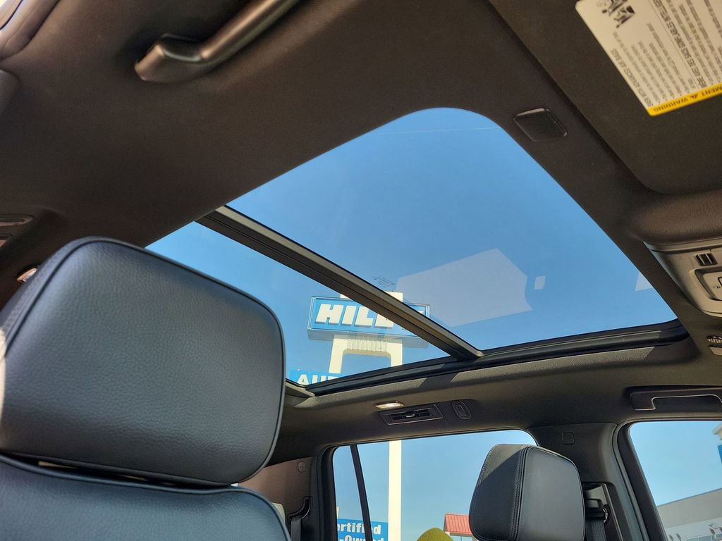 Certified 2023 GMC Yukon XL Denali image 19