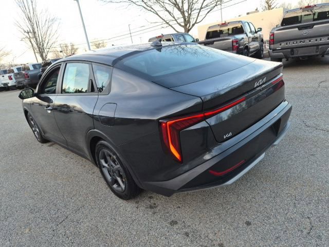 Used 2025 Kia K4 LXS image 7