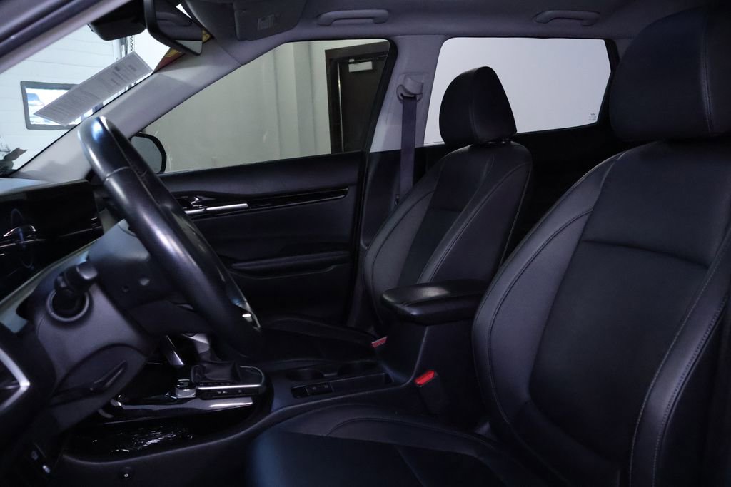 Used 2024 Kia Seltos SX w/ SX Sunroof Package image 14