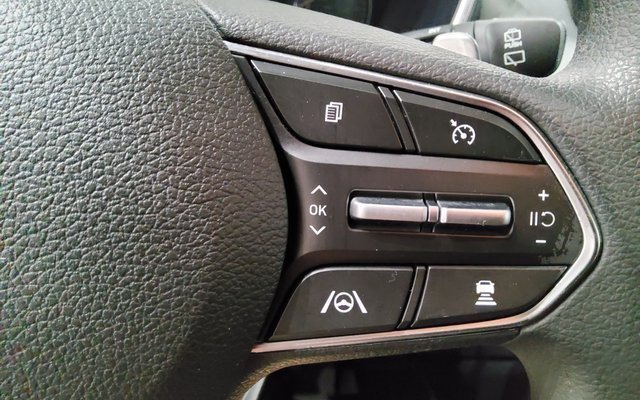 Used 2022 Hyundai Santa Fe SEL image 29