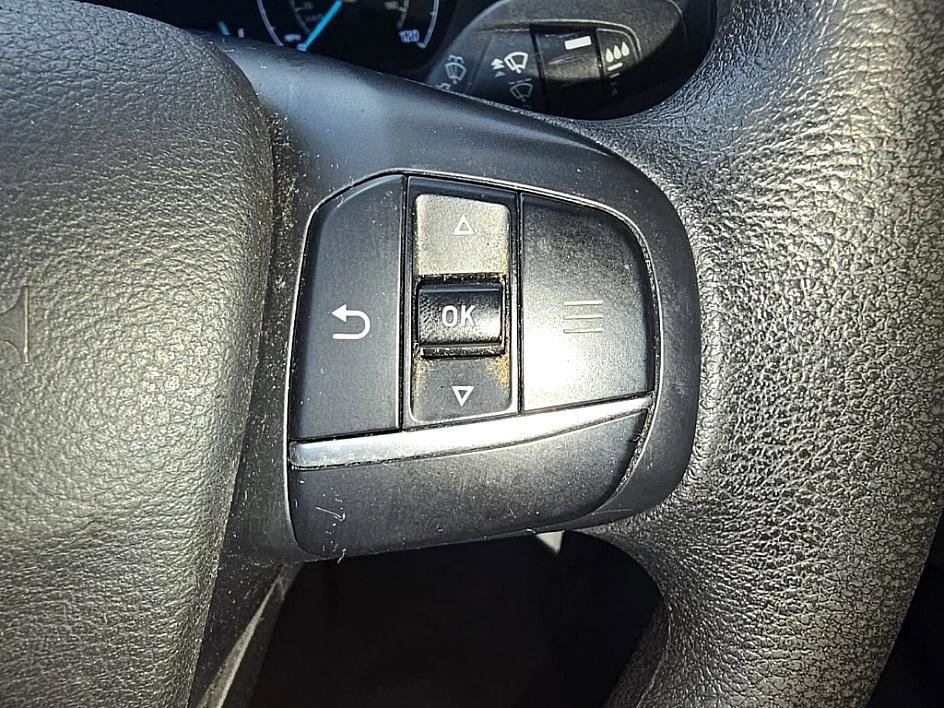 Used 2022 Ford Transit 350 DRW image 17