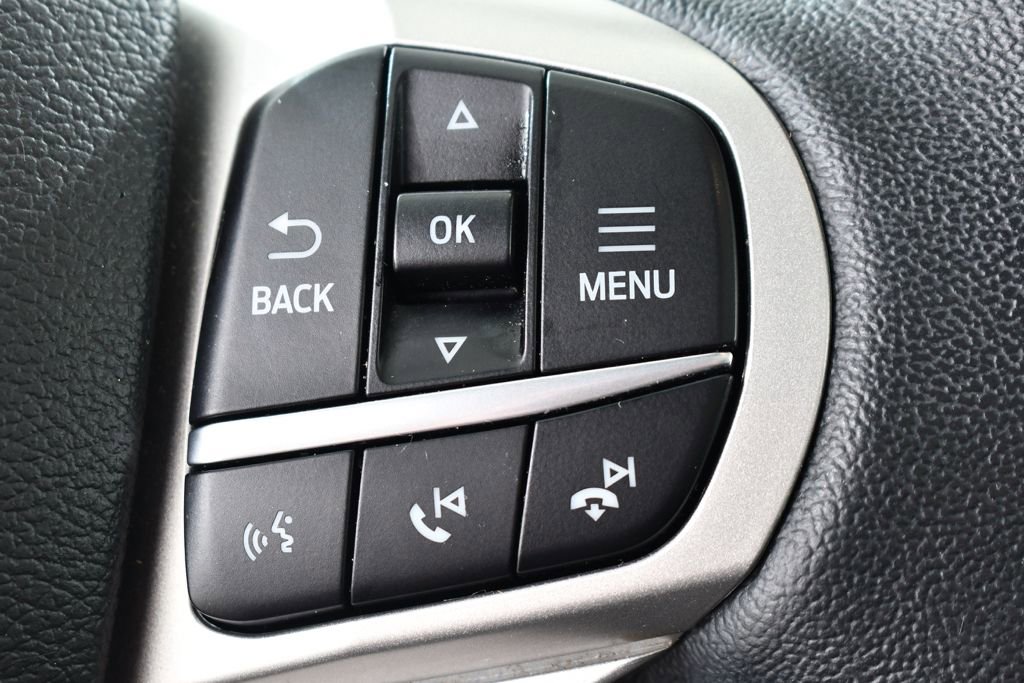 Used 2023 Ford Explorer XLT w/ Equipment Group 202A AWD/4WD image 33