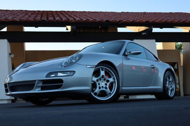 Used 2006 Porsche 911 Carrera S image 3