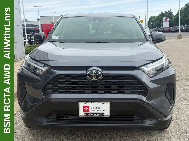 Used 2023 Toyota RAV4 LE AWD/4WD image 8