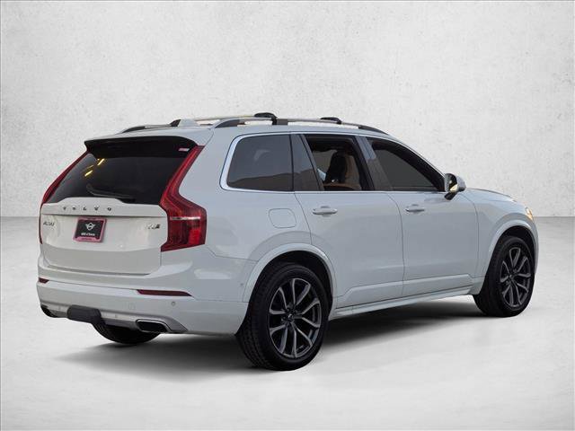 Used 2018 Volvo XC90 T6 Momentum w/ Convenience Package image 5