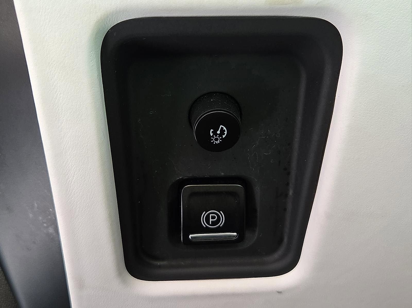 Used 2023 Chevrolet Corvette Stingray Premium Conv image 22