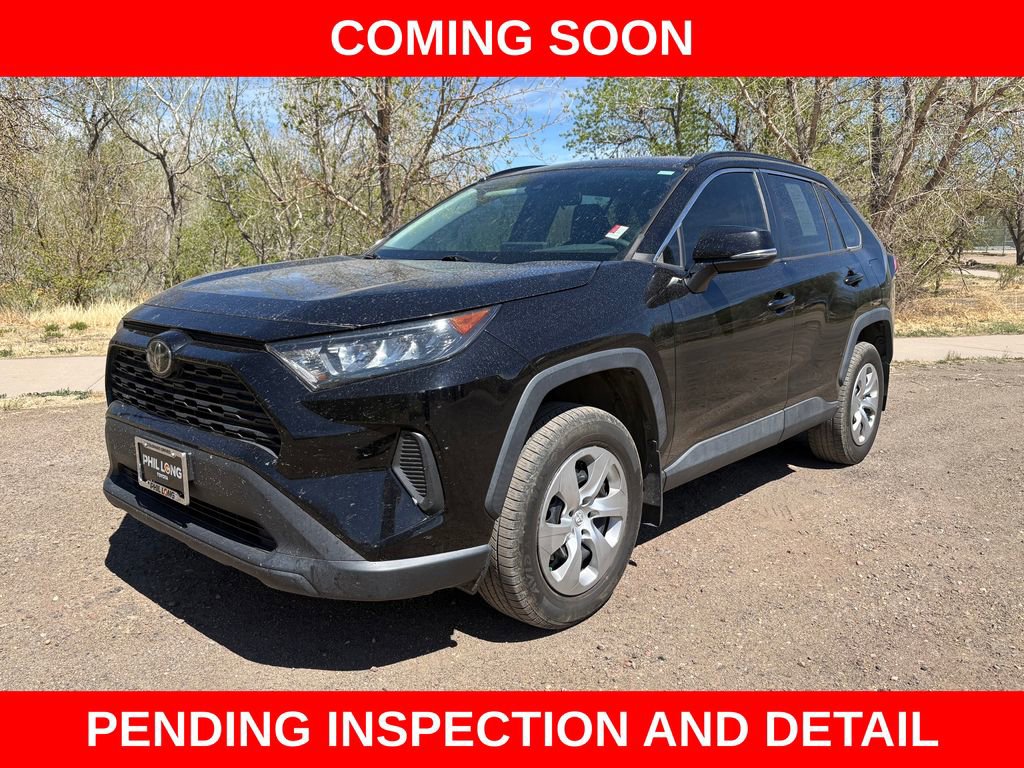 Used 2021 Toyota RAV4 LE w/ Carpet Mat Package (TMS) image 1
