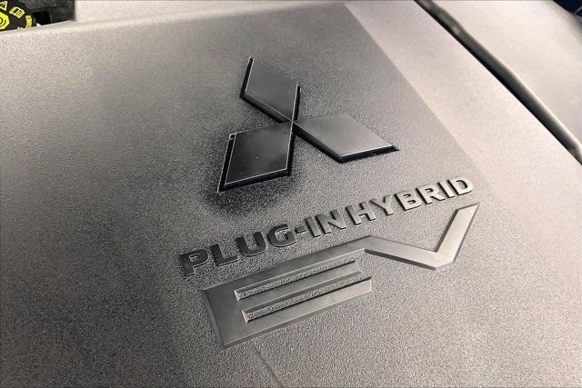 Used 2023 Mitsubishi Outlander SE AWD/4WD image 31