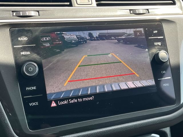 Used 2024 Volkswagen Tiguan SE FWD image 31