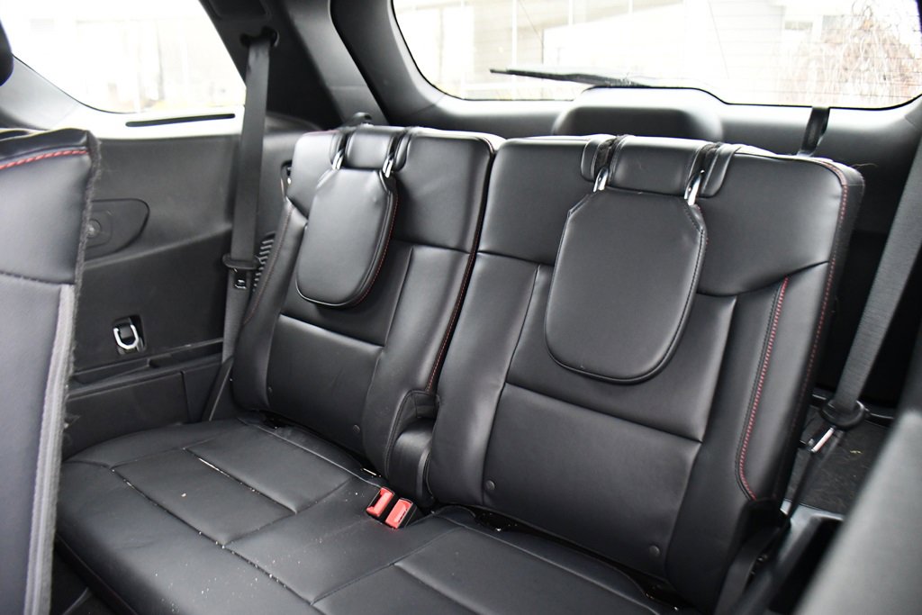 Used 2025 Ford Explorer ST-Line w/ ST-Line Street Pack image 21