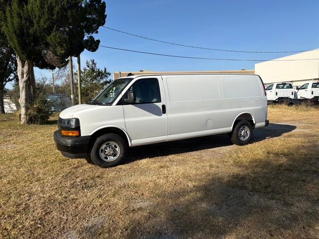 New 2025 Chevrolet Express 2500 Work Van 3D Extended Cargo Van w/ Driver Convenience Package RWD image 2
