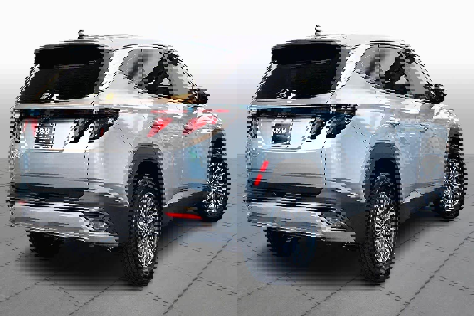 Used 2025 Hyundai Tucson SE image 22