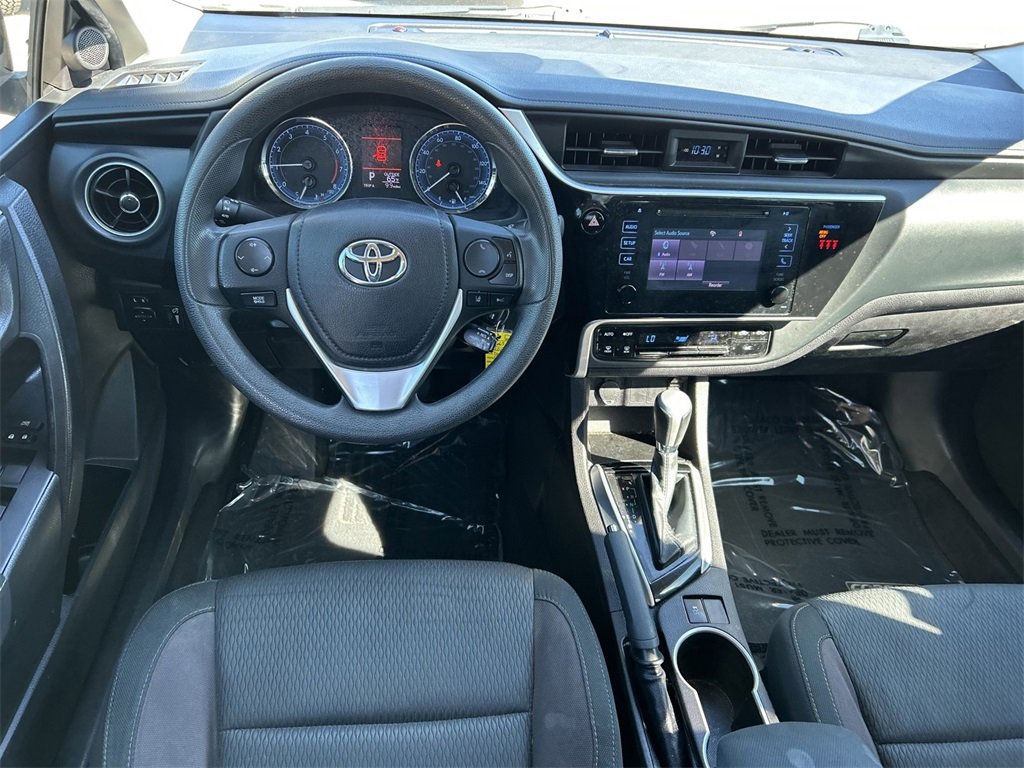 Used 2019 Toyota Corolla L image 16