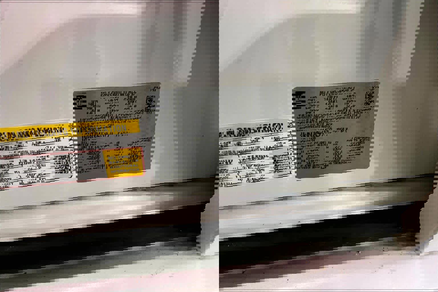 Used 2014 GMC Acadia Denali image 31