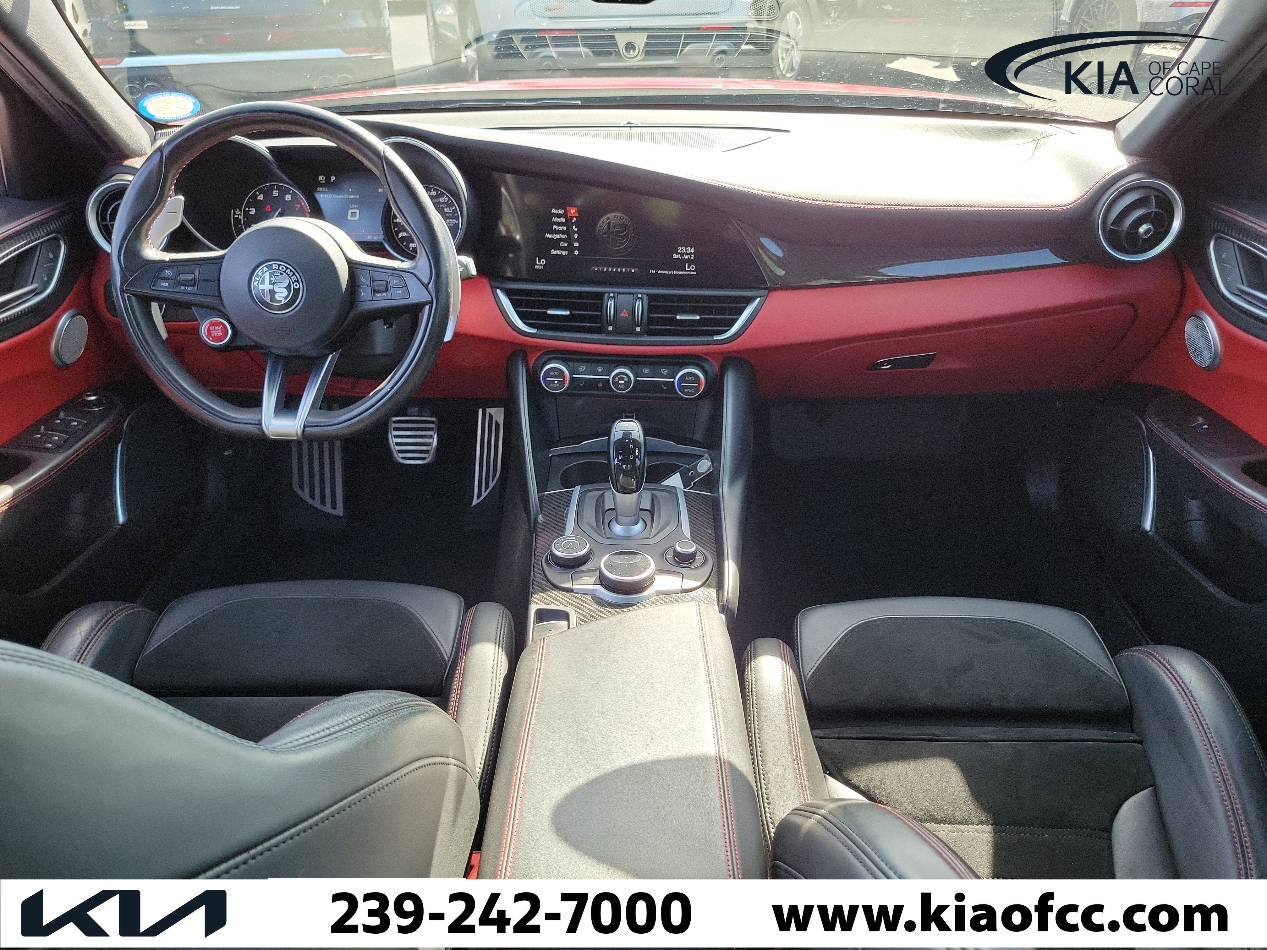 Used 2018 Alfa Romeo Giulia Quadrifoglio image 16