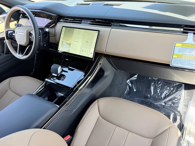 New 2026 Land Rover Range Rover Sport Dynamic SE AWD/4WD image 11