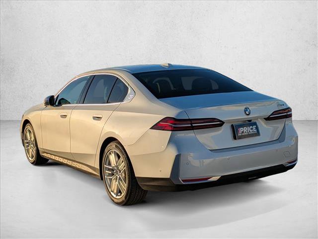 Certified 2025 BMW 530i image 8