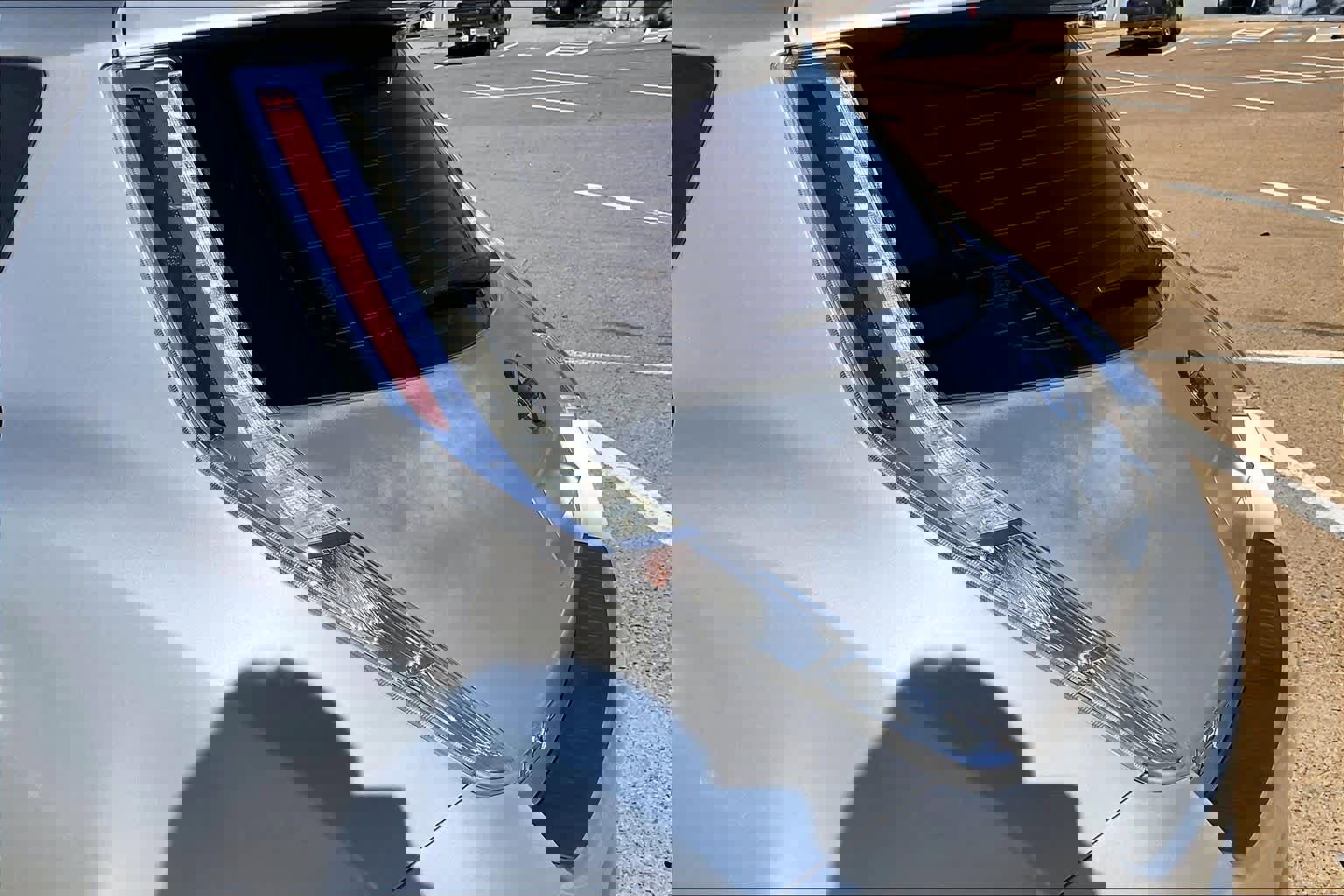 Used 2011 Nissan Leaf w/ Protection Pkg image 31