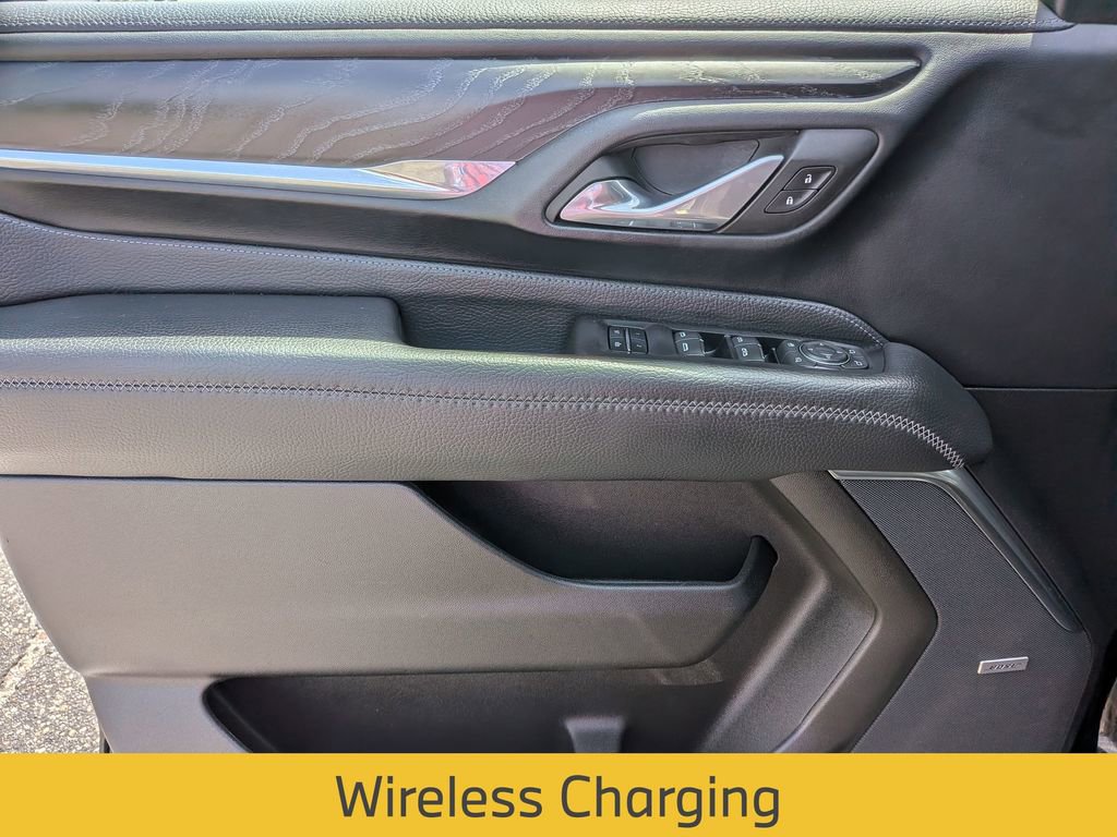 Used 2024 GMC Yukon XL Denali RWD image 32