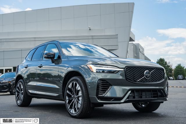 New 2026 Volvo XC60 T8 Plus w/ Climate Package AWD/4WD image 1