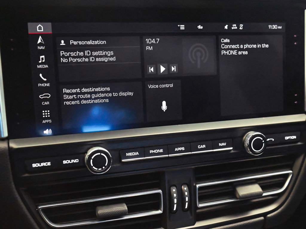 Used 2021 Porsche Macan S image 22