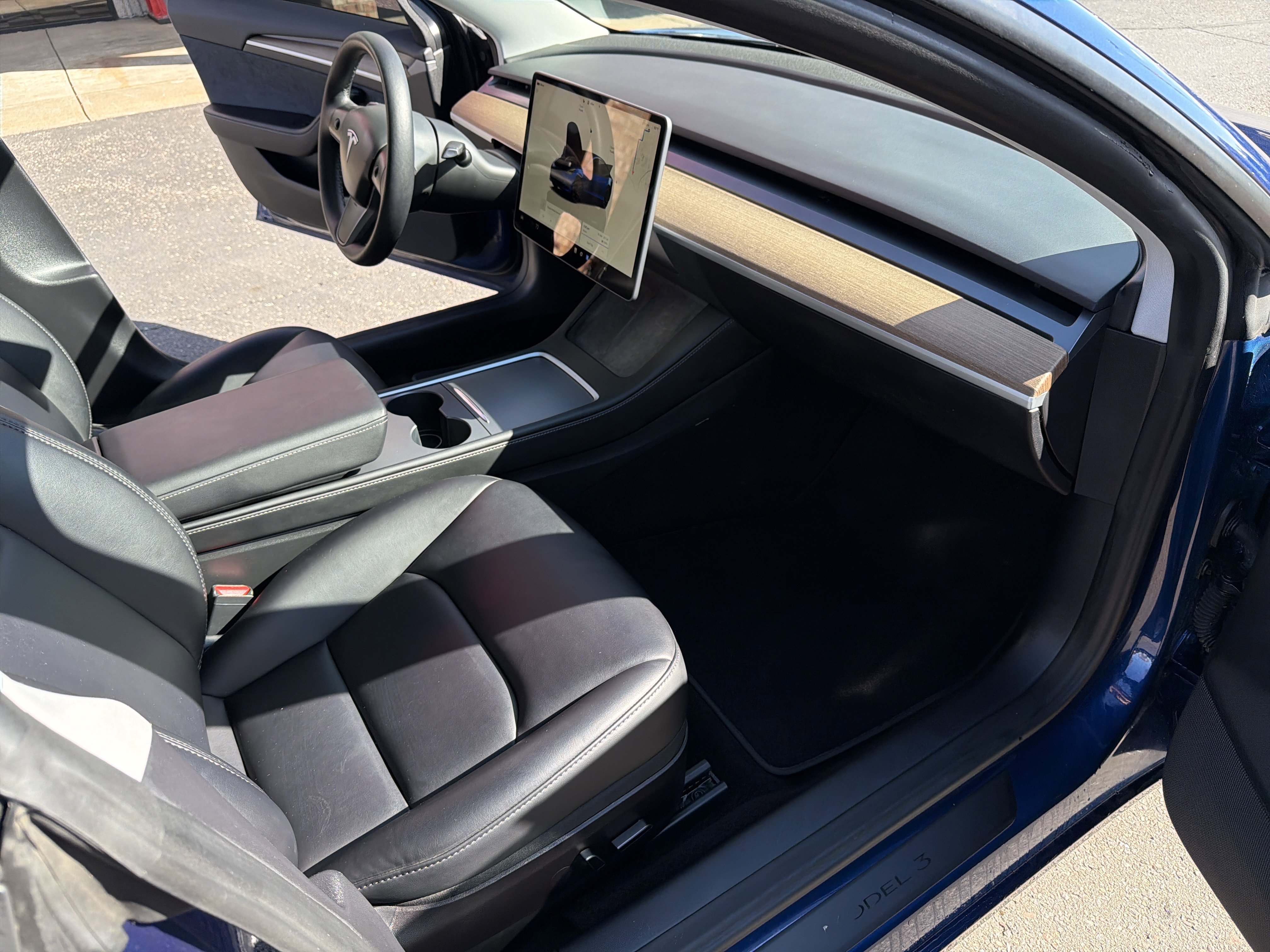 Used 2023 Tesla Model 3 Performance image 19