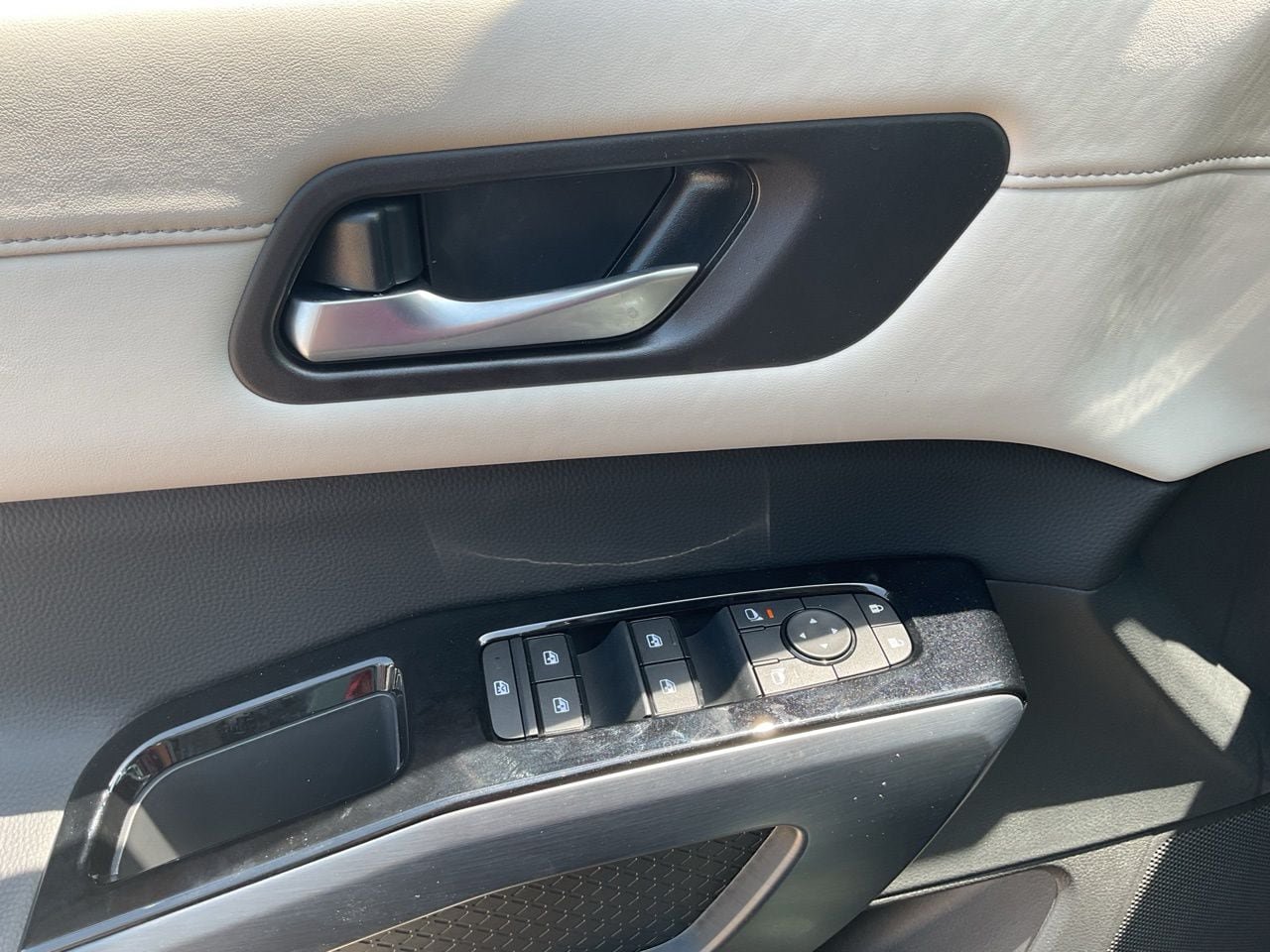 New 2026 Nissan Pathfinder SL AWD/4WD image 24