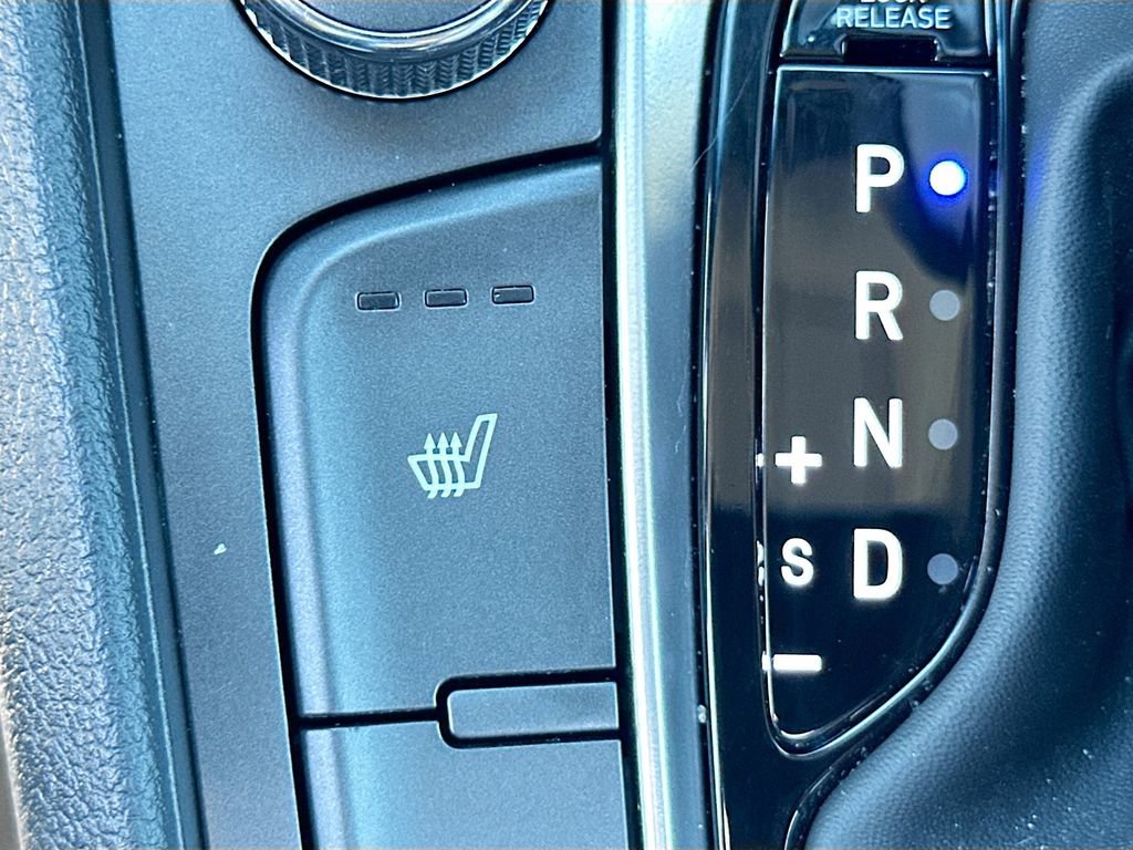 Used 2023 Hyundai Kona Limited image 21