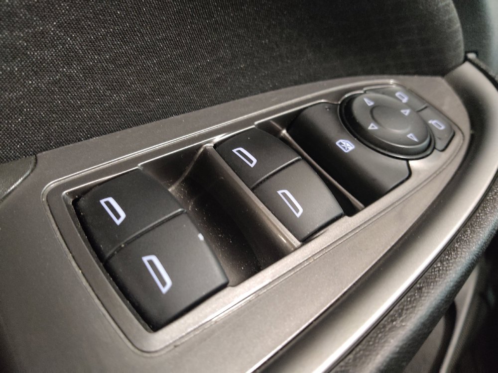Used 2025 Chevrolet Malibu LS FWD image 26