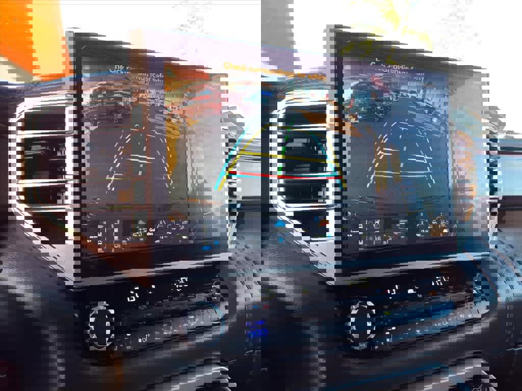 Used 2025 Toyota Tundra Platinum image 12