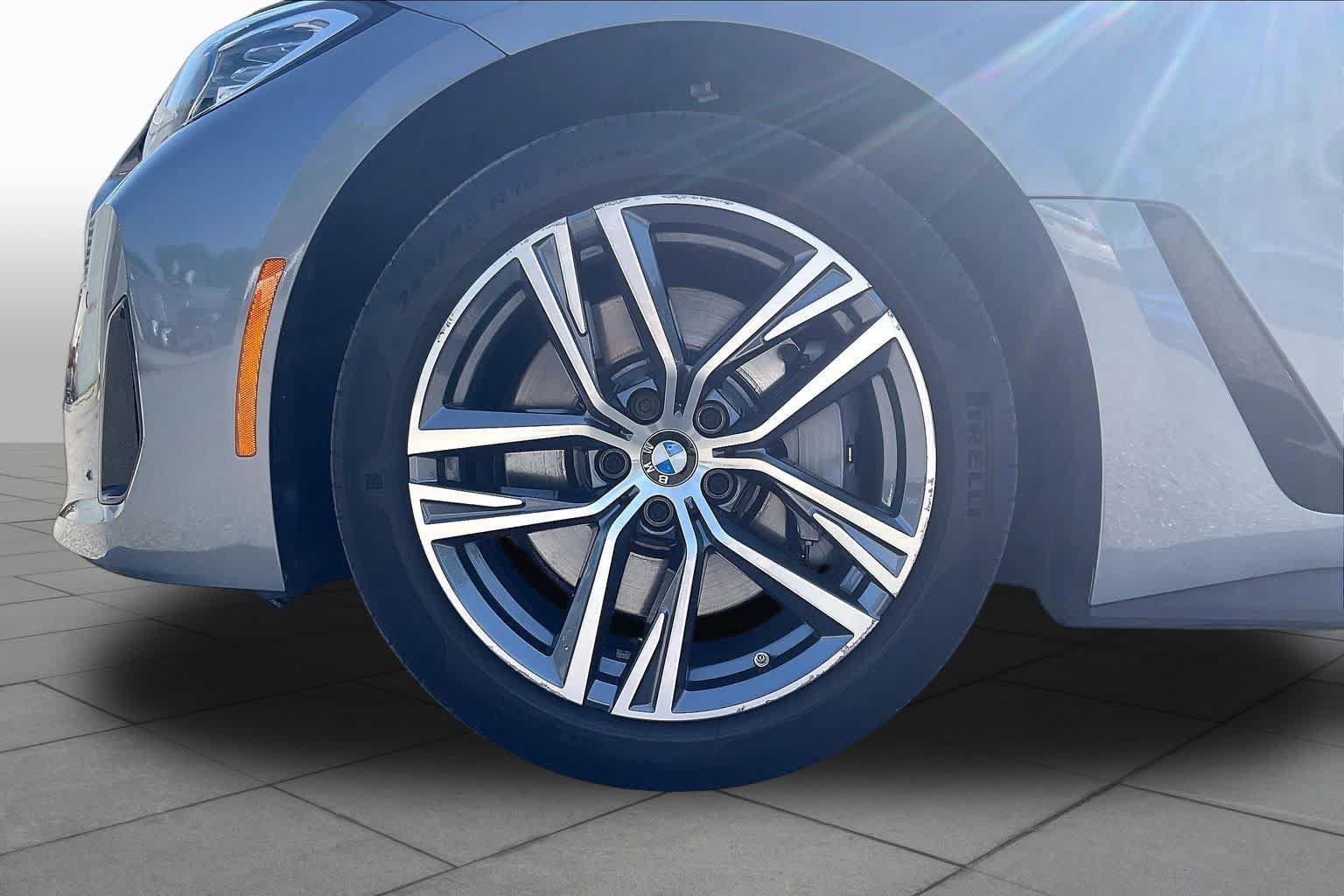 Used 2022 BMW 430i Gran Coupe w/ Premium Package 2 RWD image 9