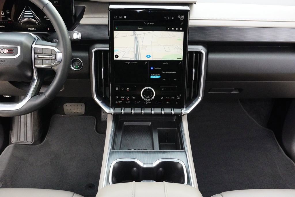 Used 2024 GMC Acadia Elevation FWD image 15