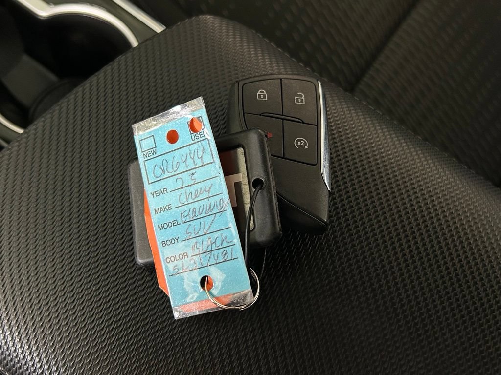 Used 2025 Chevrolet Equinox LT FWD image 29