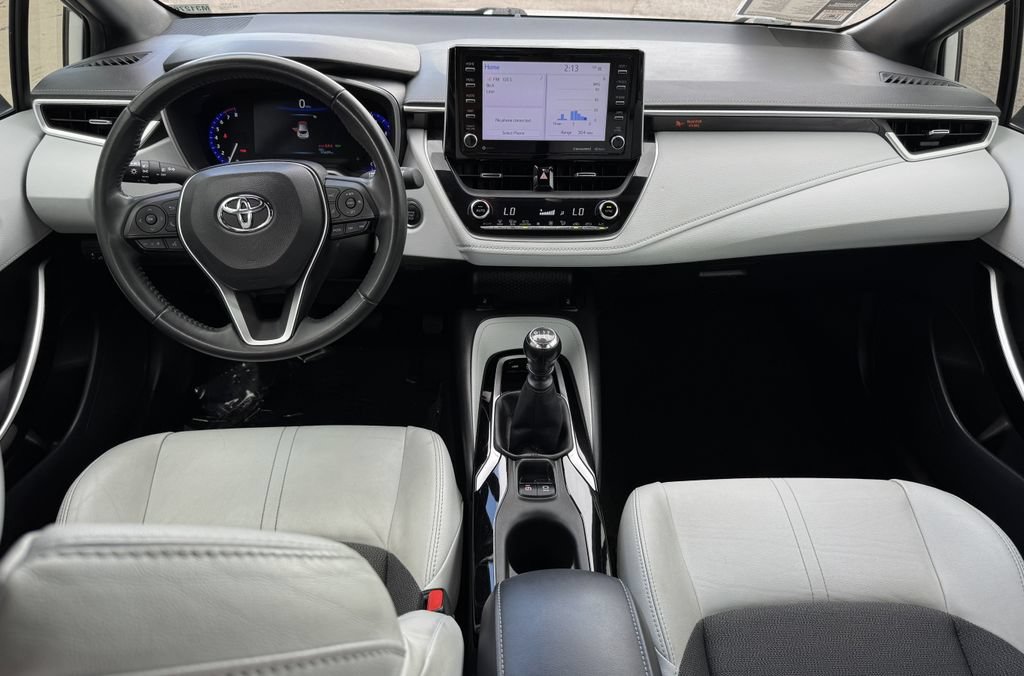 Used 2021 Toyota Corolla XSE FWD image 25