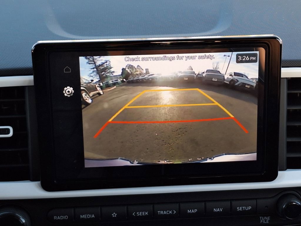 New 2024 Hyundai Venue Limited FWD image 21