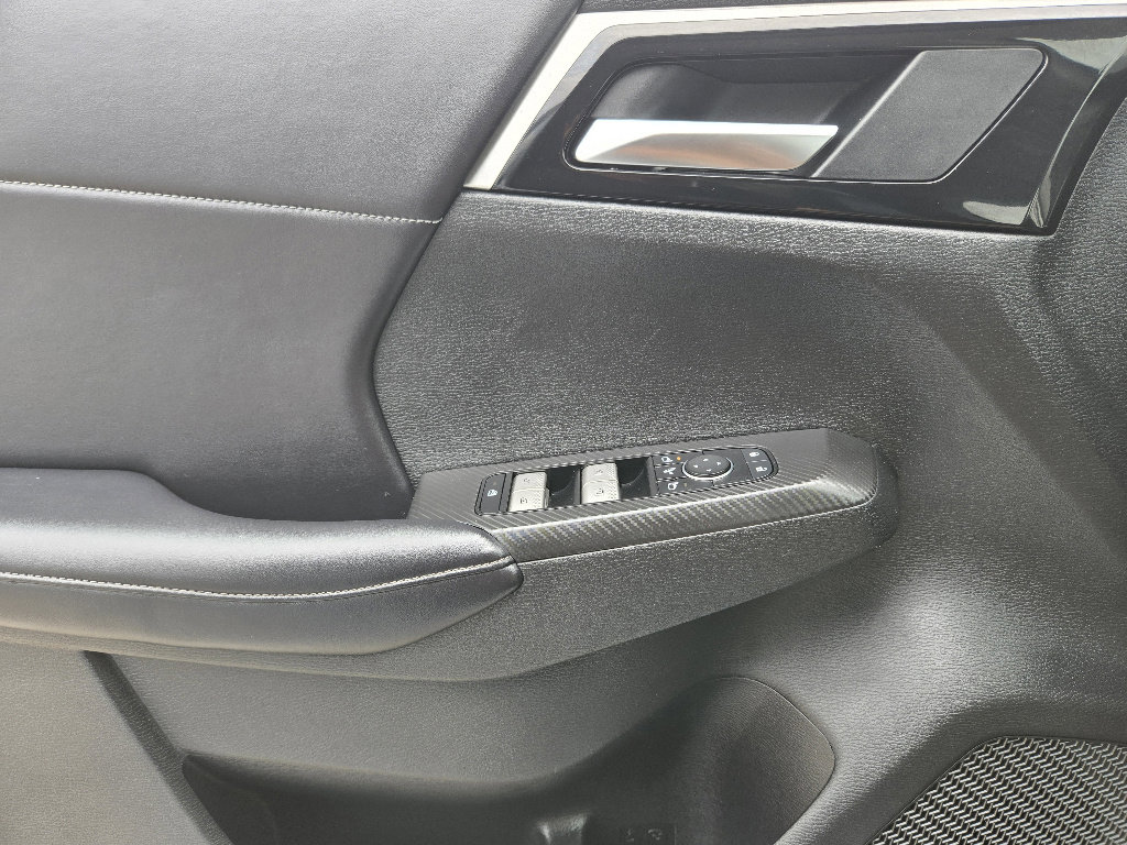 Used 2024 Mitsubishi Outlander SE image 24